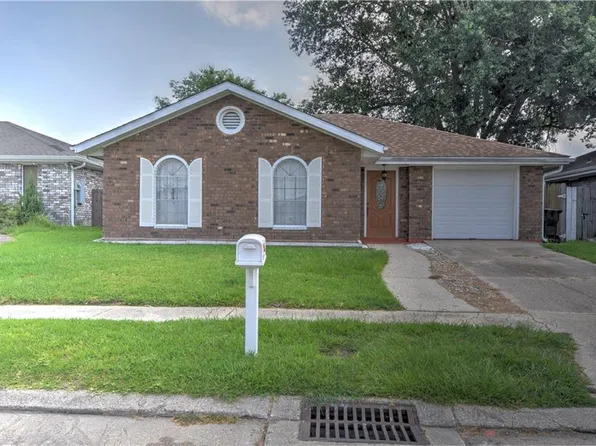7837 Scottwood Dr, New Orleans, LA 70128