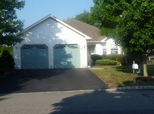 14 Clear Lake Rd, Whiting, NJ 08759