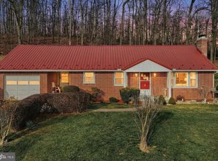 1365 Burkholder Rd, Red Lion, PA 17356
