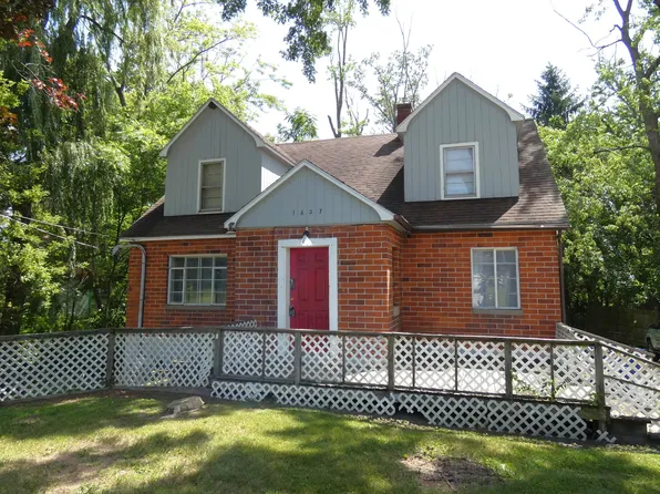 1627 Ogden Ave, Benton Harbor, MI 49022