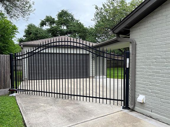 2nd image of 12426 Nova Dr