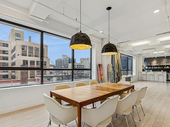 236 W 26th St #8SE, New York, NY 10001