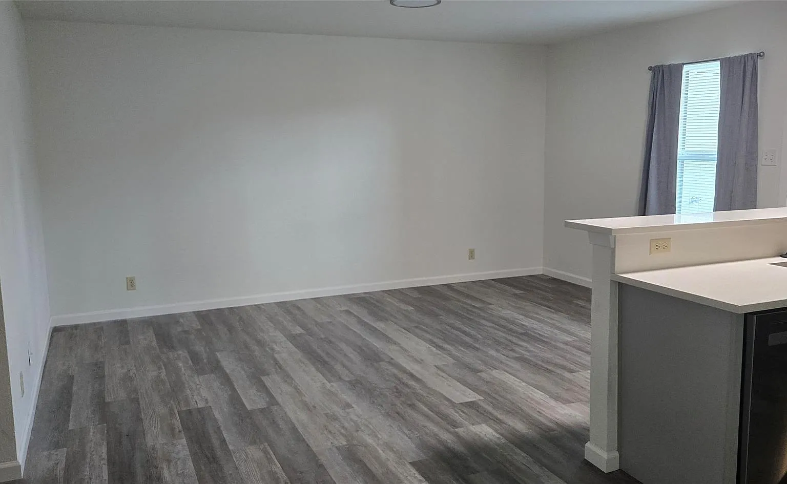 5504 Rose Hill Cir — Photo 3