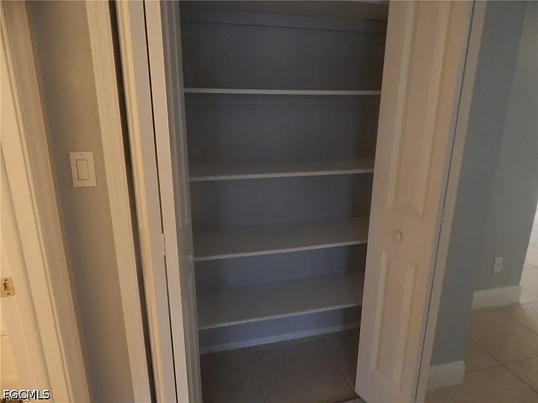 18448 Iris Rd — Photo 25