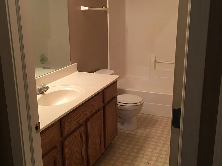 1767 Newberry St — Photo 8