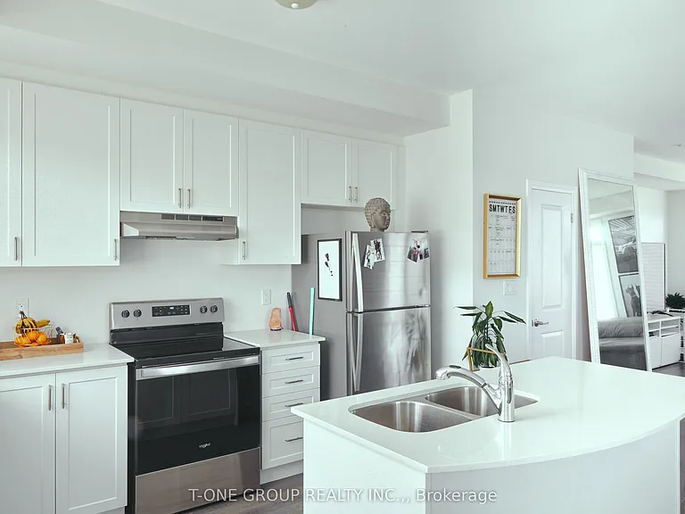 133 Moneypenny Pl N — Photo 4