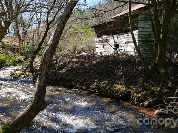 91 Pound Mill Branch Rd, Marshall, NC 28753
