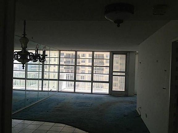 2nd image of 231 174th St APT 1110