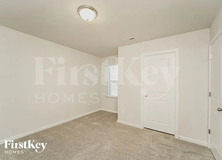9417 Village View Ct NW — Photo 10