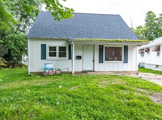 2036 E Dickinson Ave, Decatur, IL 62521