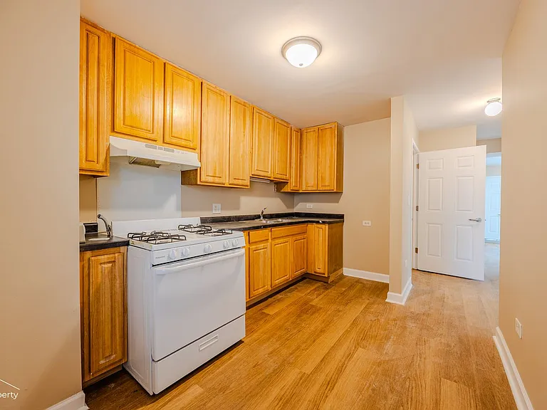 3645 W Flournoy St — Photo 2