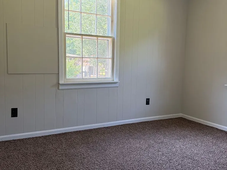 69 Meridian Dr — Photo 6