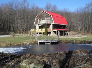 401 Bear Rocks Rd, Acme, PA 15610
