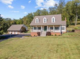 959 Bentleyville Rd, Charleroi, PA 15022