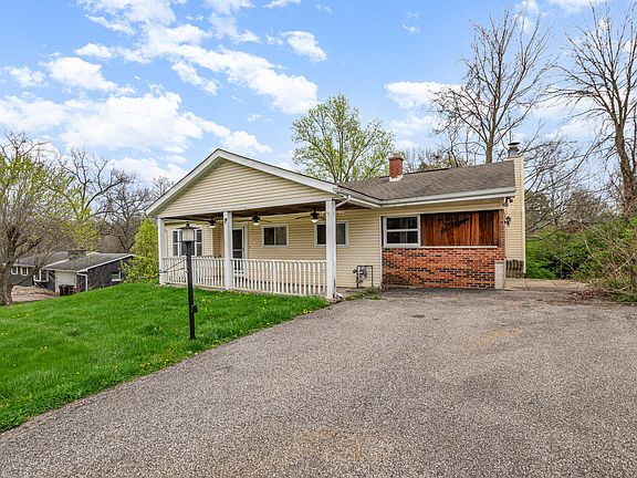 2nd image of 615 Dogwood Dr