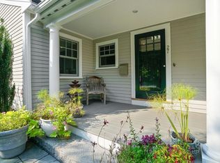 27 Sherburne Rd, Lexington, MA 02421