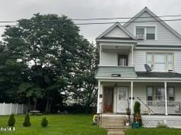 22 Cochrane Avenue, Amsterdam, NY 12010