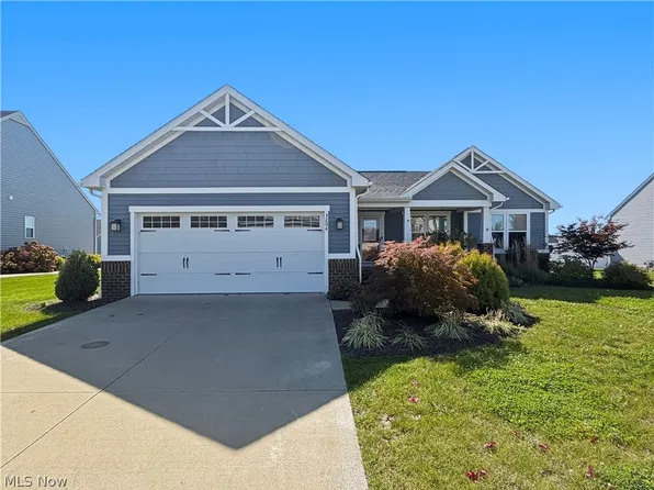 3204 Boettler St NE, Canton, OH 44721