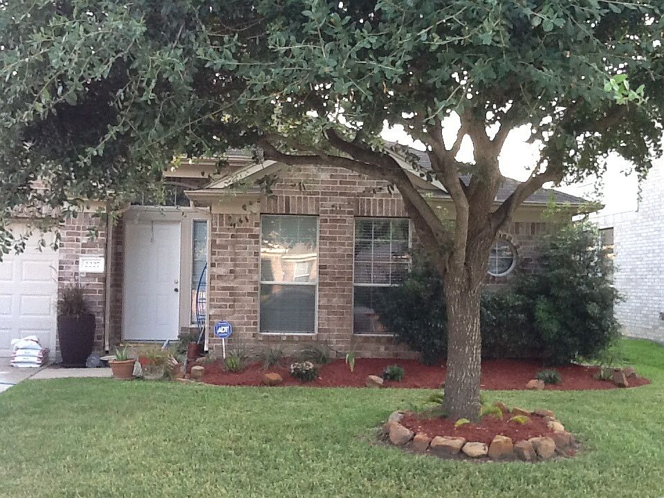 1st image of 2227 Hollyfield Ln