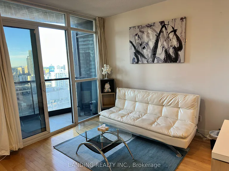 21 Carlton St #3404 — Photo 13