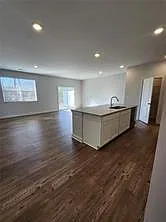 2042 Underwood Dr — Photo 2