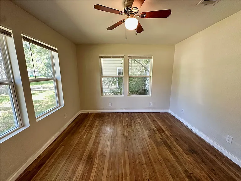 6 Southlawn Cir — Photo 16
