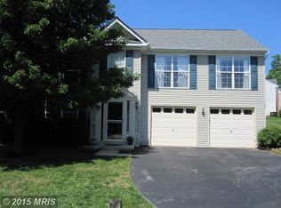 9307 Shannon St, Manassas Park, VA 20111