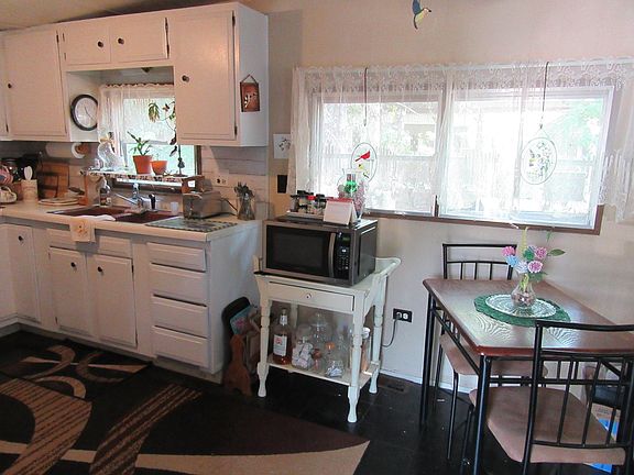 4th image of 11914 Linden Leaf Ln #2