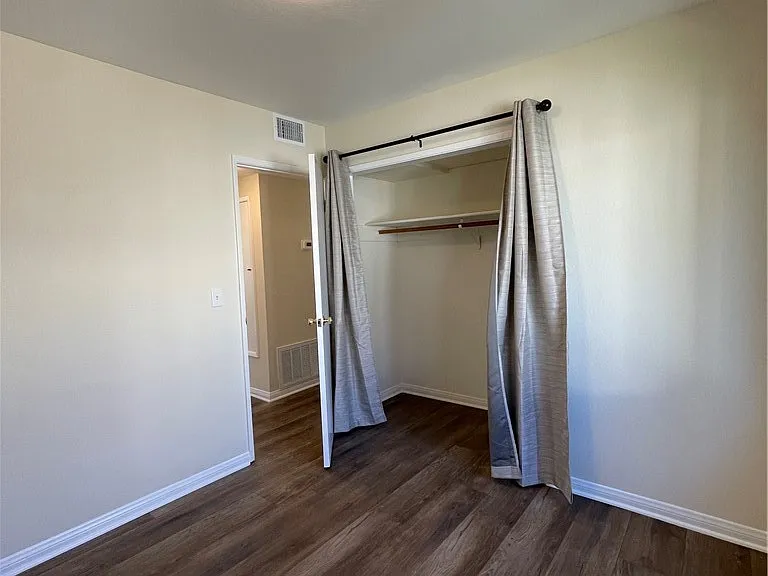 15 E Mira Monte Ave #5 — Photo 8