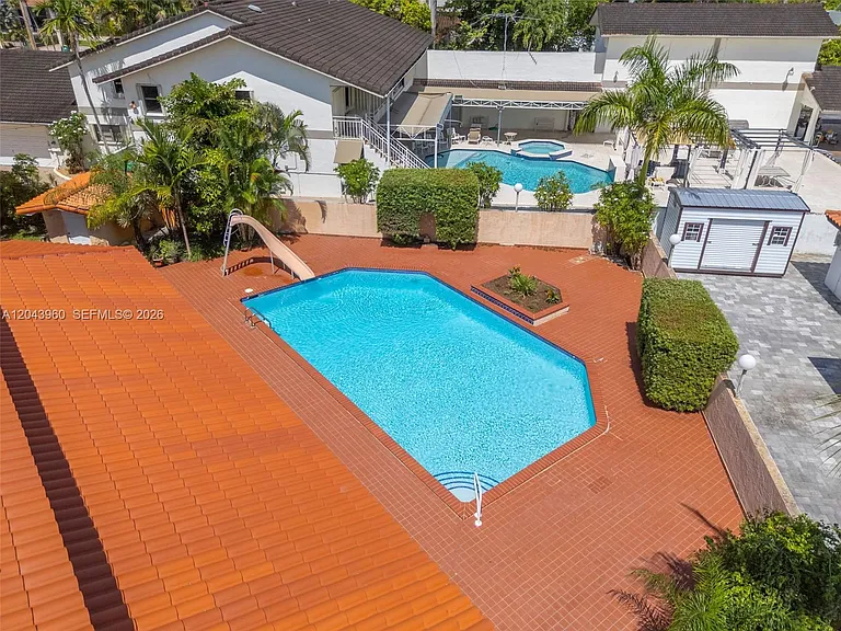 8390 SW 2nd St — Photo 16