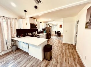 2859 W Brooklyn Ave, Dallas, TX 75211