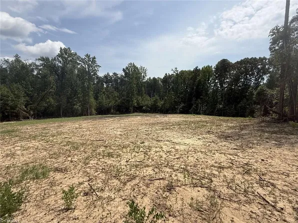 1011 Mill Ridge Rd, Providence, NC 27315