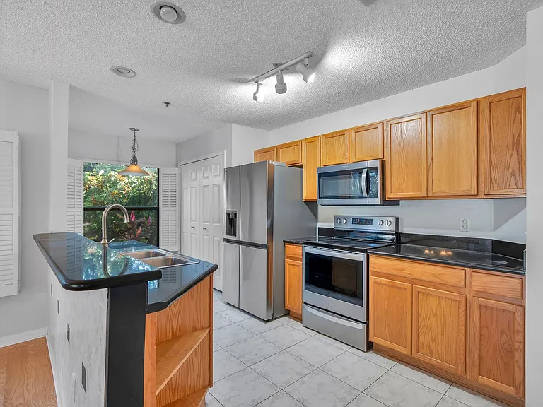 550 Via Del Oro Dr #106 — Photo 11