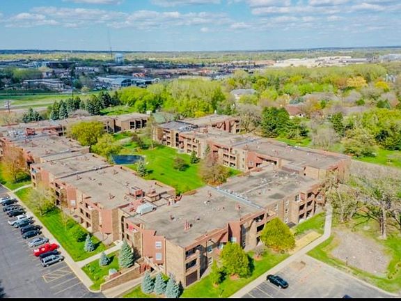 3rd image of 2230 Midland Grove Rd APT 305