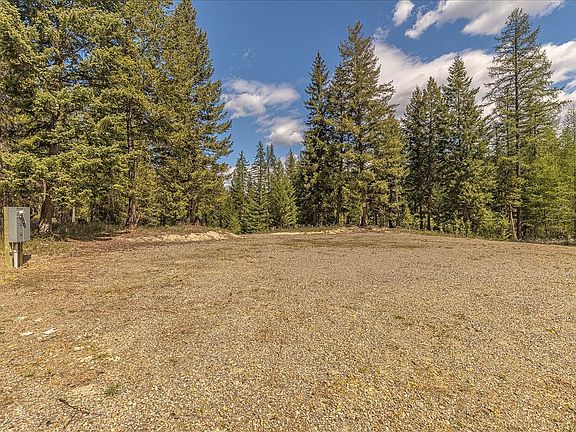 5th image of 311 Bear Trap Rd