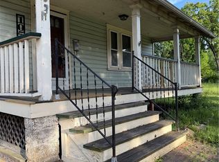 1051 Brown St, Akron, OH 44301