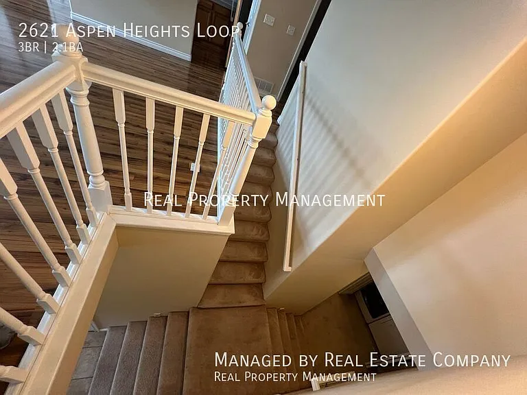 2621 Aspen Heights Loop — Photo 8