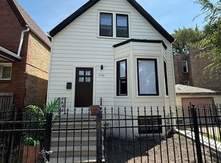 6743 S Loomis Blvd, Chicago, IL 60636