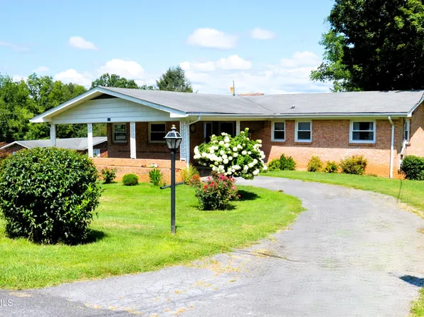 127 Echo Ln, Bluff City, TN 37618