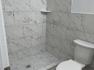 100 W 50th St #1-A, Bayonne, NJ 07002