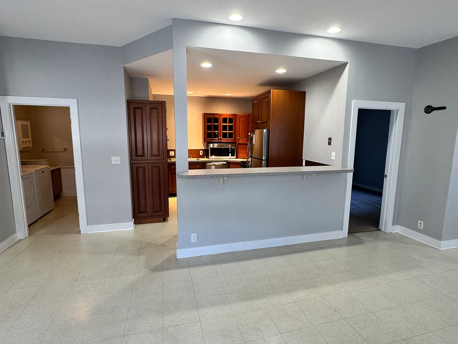 491 Nashua St — Photo 2