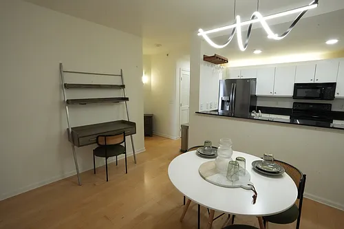 1655 Mission St #930 Photo 1