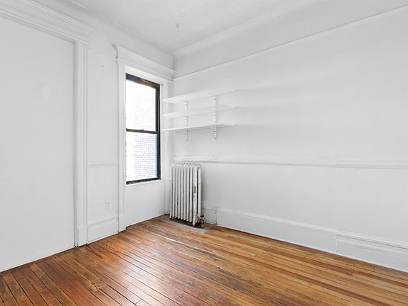 5th image of 275 Halsey St #4BB