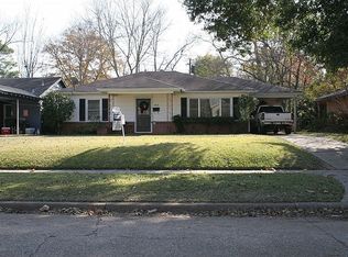3825 Greenway Pl, Shreveport, LA 71105