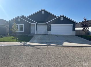 3058 N Cherry Grove Way, Star, ID 83669