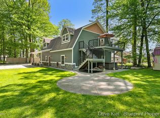 2004 Archwood Dr, Wayland, MI