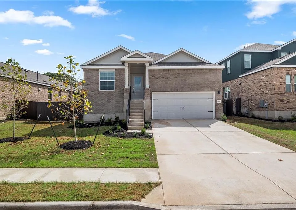 2337 Four Waters Loop