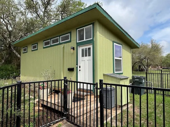 1002 Spanish Oak Trl #B, Manchaca, TX 78652