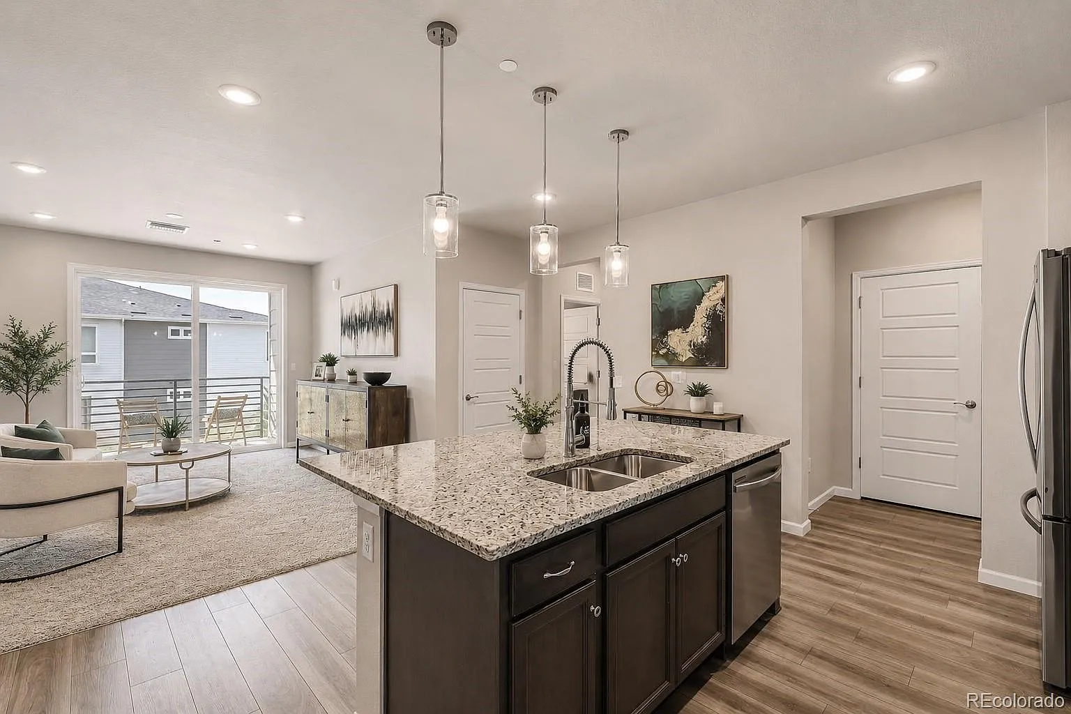 Gateway Commons — Photo 4