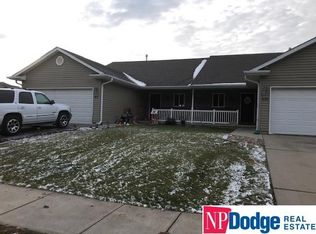 407 Itan Dr, Yutan, NE 68073